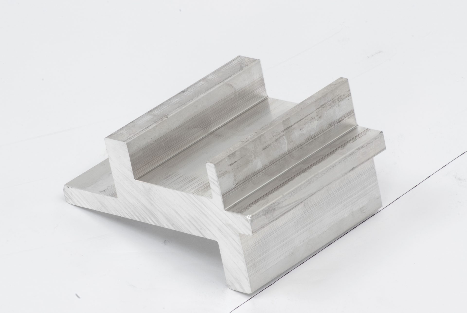 solid magnesium piece